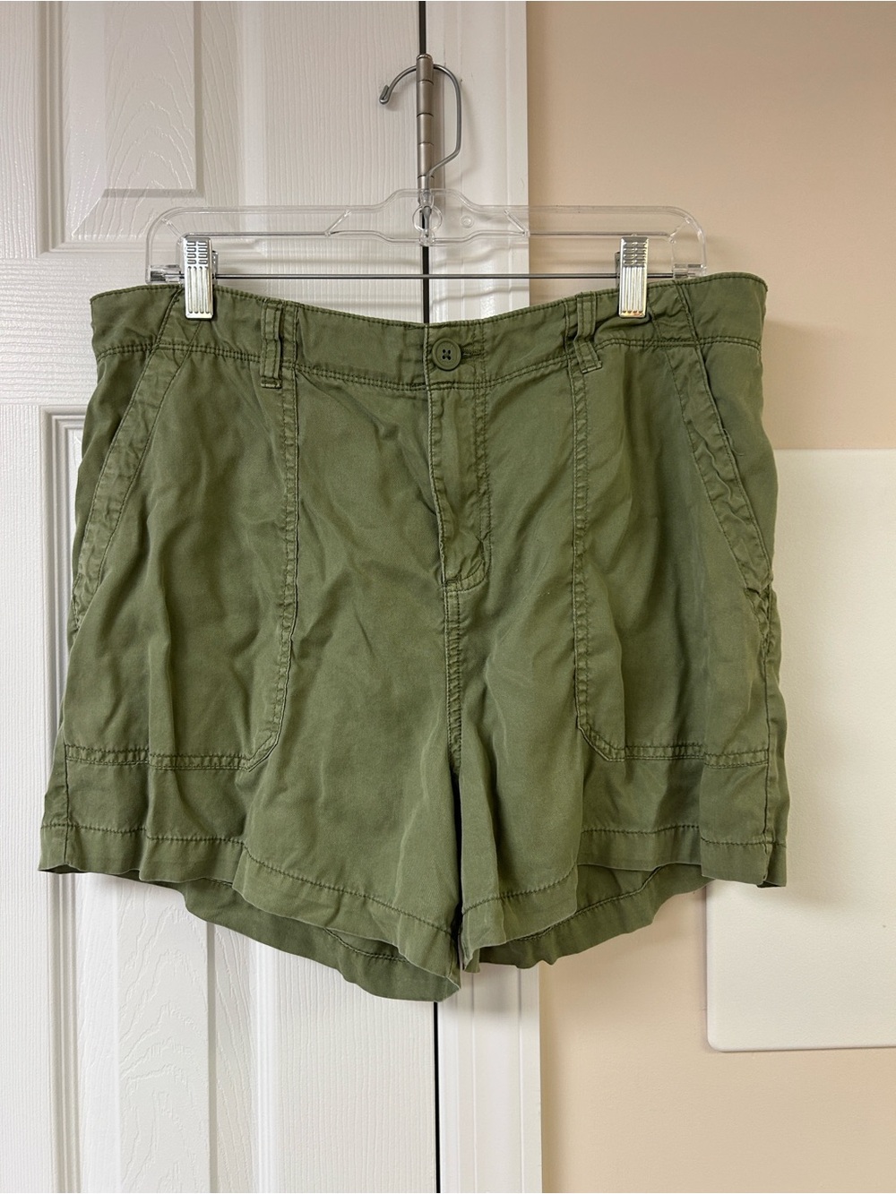 Social Standard by Sanctuary Tercel Cargo Shorts Olive Green